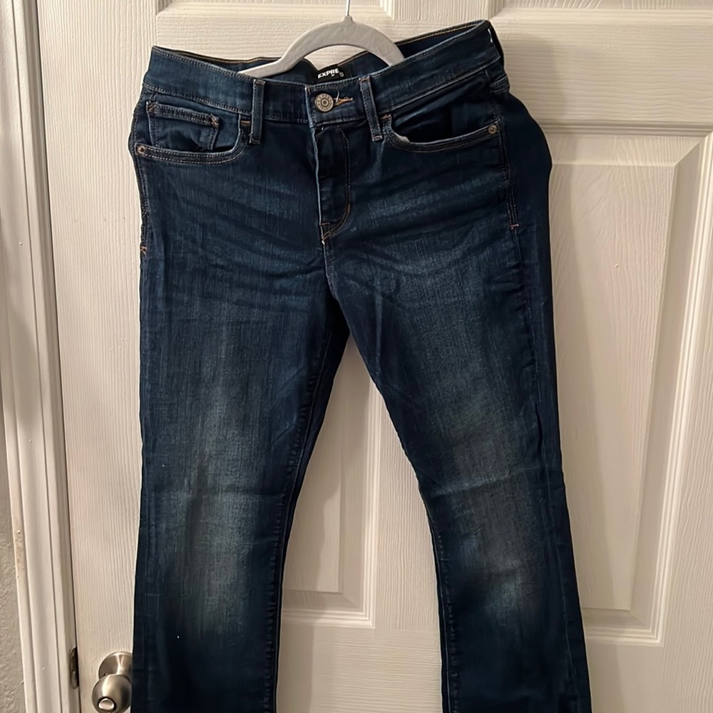 Express barely boot 6R